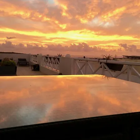 Oda ve Kahvaltı Los 5 Elementos Lanzarote